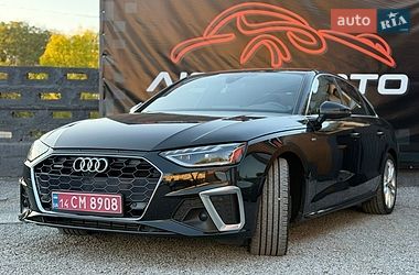 Седан Audi A4 2022 в Стрию