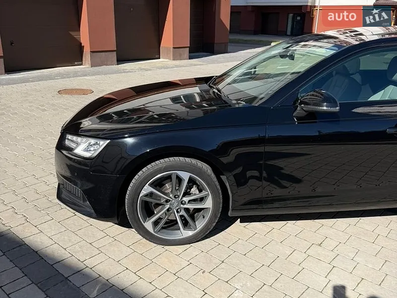 Audi A4 2019