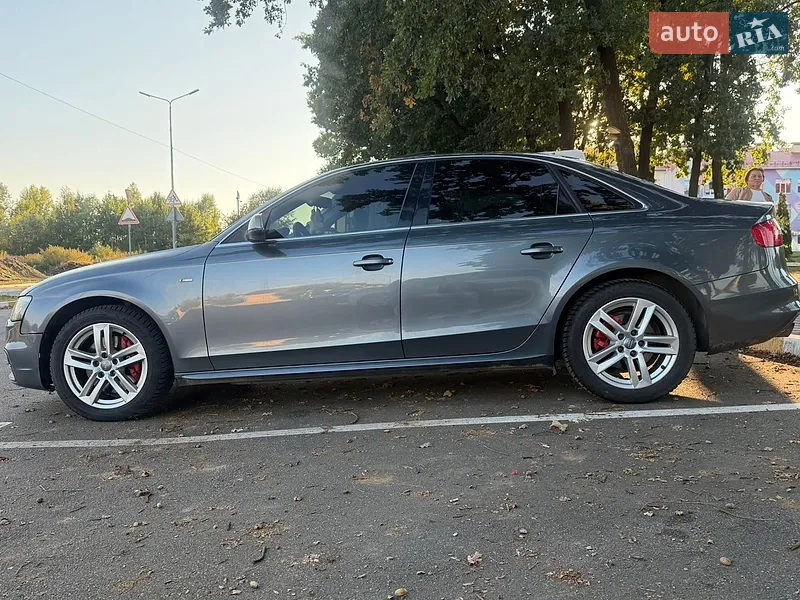 Audi A4 2014