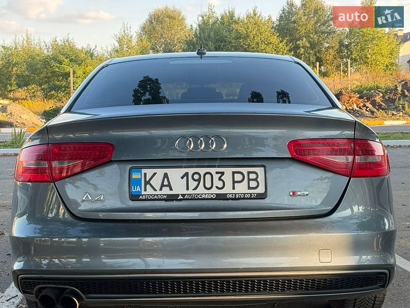 Седан Audi A4 2014 в Киеве