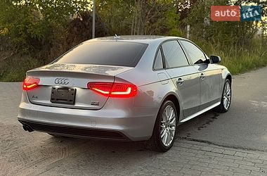 Седан Audi A4 2015 в Львове