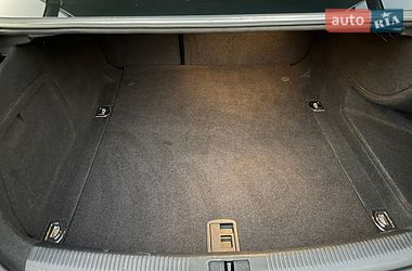 Седан Audi A4 2015 в Львове