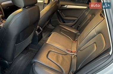 Седан Audi A4 2015 в Львове