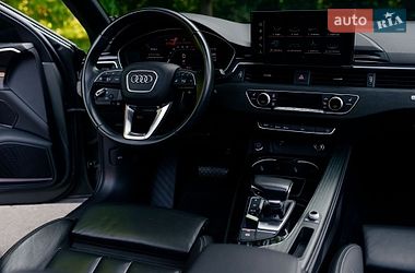 Седан Audi A4 2023 в Полтаві