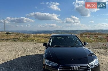 Седан Audi A4 2016 в Винниках