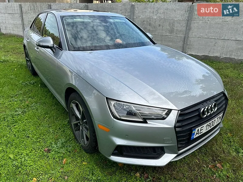 Audi A4 2019
