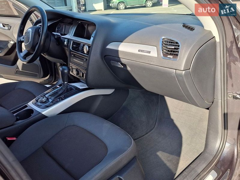 Універсал Audi A4 2011 в Києві