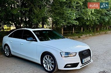 Седан Audi A4 2012 в Тернополе
