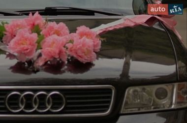 Седан Audi A4 1999 в Запорожье