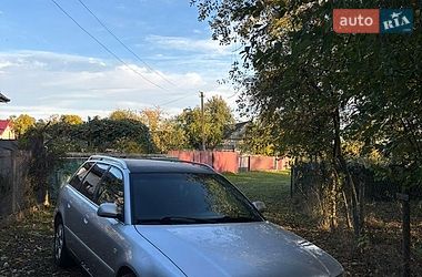 Универсал Audi A4 2001 в Новояворовске