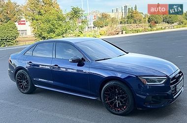 Седан Audi A4 2021 в Кривому Розі
