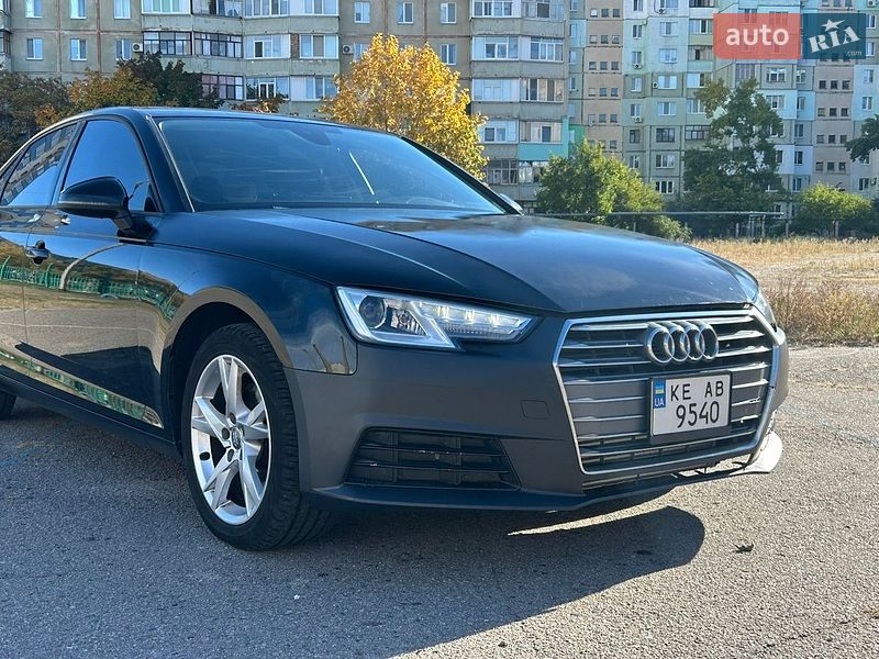 Седан Audi A4 2016 в Полтаве фото Седан Audi A4 2016 в Полтаве
