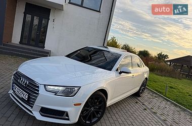 Седан Audi A4 2018 в Ровно