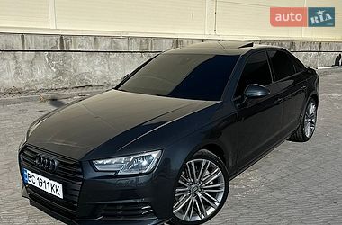 Седан Audi A4 2016 в Львове