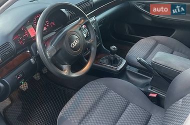 Седан Audi A4 1999 в Львові