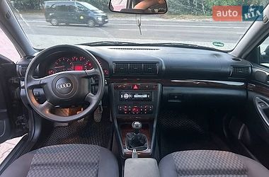 Седан Audi A4 1999 в Львові