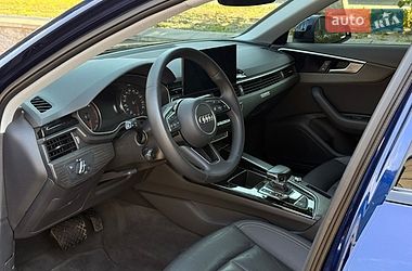Седан Audi A4 2020 в Вінниці
