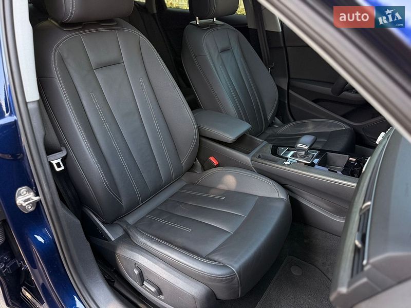 Седан Audi A4 2020 в Вінниці