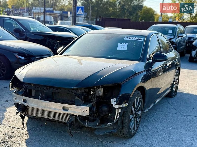 Audi A4 2023