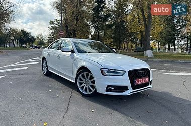 Седан Audi A4 2014 в Вінниці