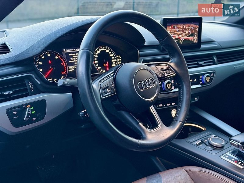 Седан Audi A4 2018 в Тернополе