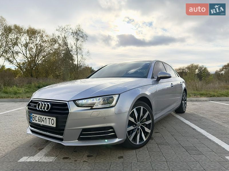 Седан Audi A4 2015 в Львове