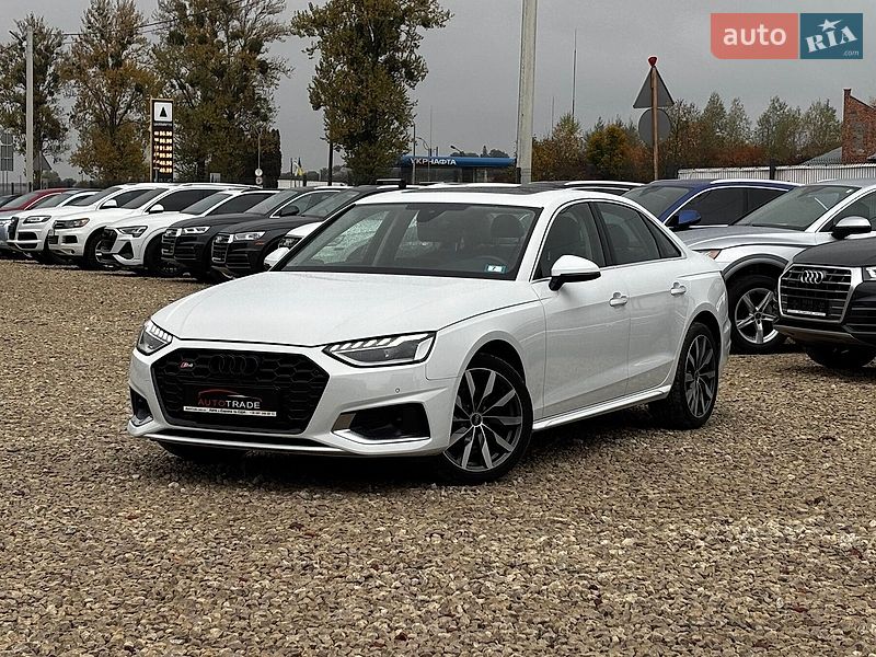 Audi A4 2021