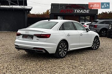 Седан Audi A4 2021 в Львове