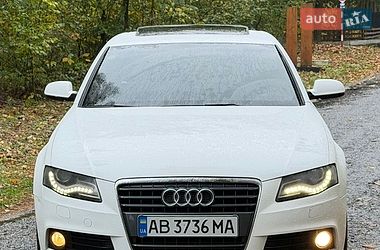 Седан Audi A4 2010 в Калиновке