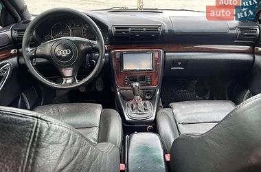 Седан Audi A4 1996 в Львове