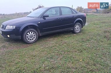 Седан Audi A4 2001 в Сарнах