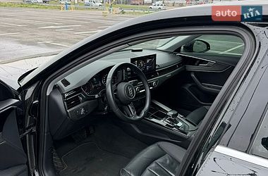Седан Audi A4 2020 в Львові