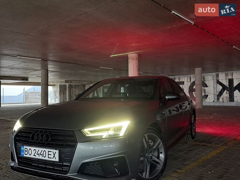 Седан Audi A4 2016 в Тернополе