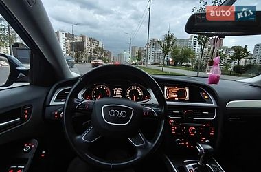 Седан Audi A4 2014 в Киеве