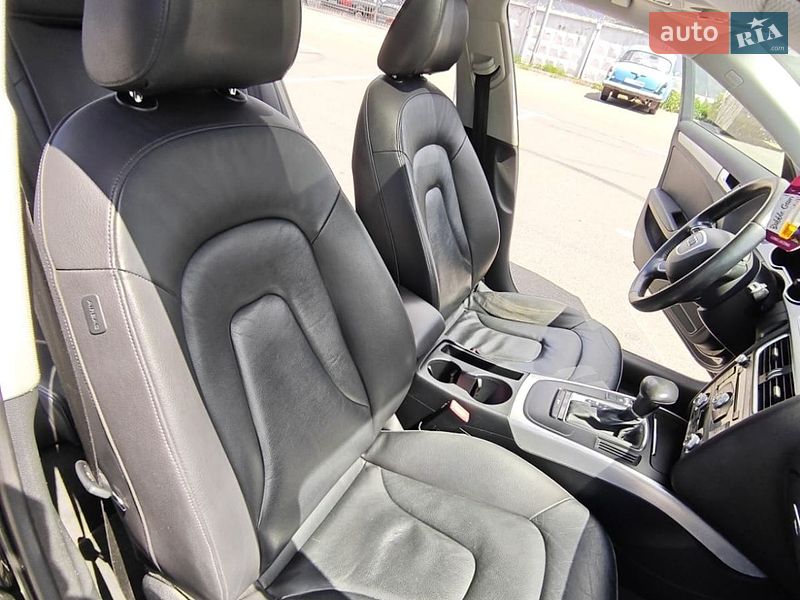 Седан Audi A4 2014 в Киеве
