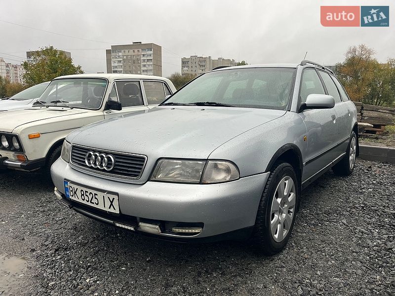 Универсал Audi A4 1998 в Ровно