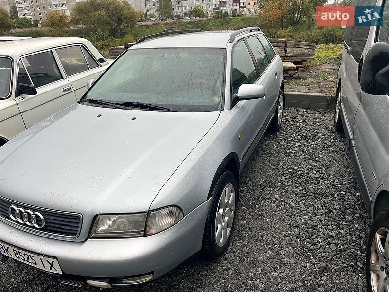 Универсал Audi A4 1998 в Ровно