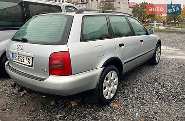 Универсал Audi A4 1998 в Ровно