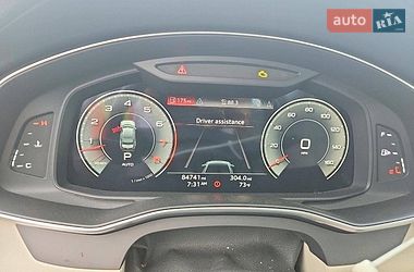 Седан Audi A4 2022 в Львові