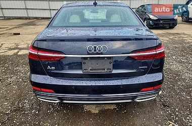 Седан Audi A4 2022 в Львові