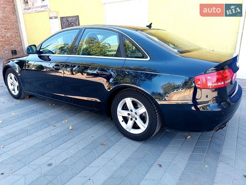 Седан Audi A4 2008 в Черновцах