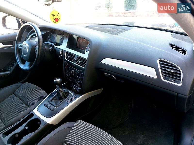 Седан Audi A4 2008 в Черновцах