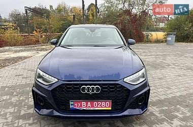 Седан Audi A4 2021 в Львові