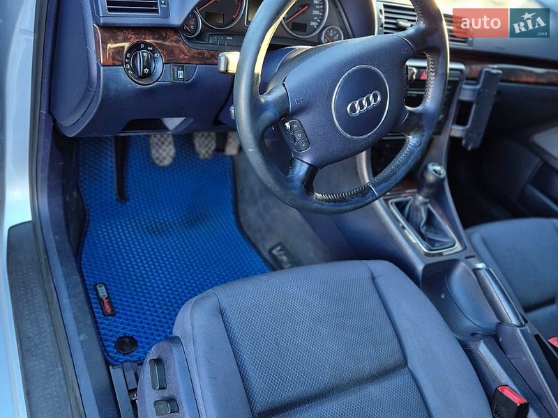 Універсал Audi A4 2001 в Петриківці