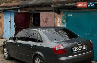 Седан Audi A4 2002 в Чугуєві