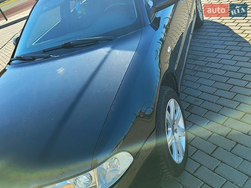 Універсал Audi A4 2001 в Бучачі