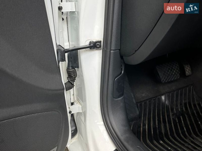 Седан Audi A4 2010 в Одесі