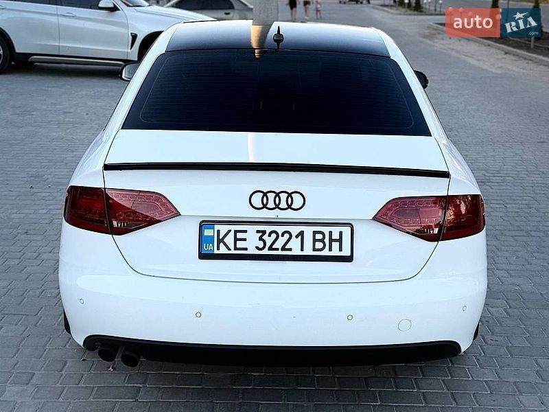 Седан Audi A4 2009 в Дніпрі