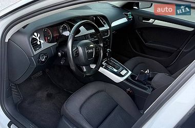 Седан Audi A4 2009 в Дніпрі