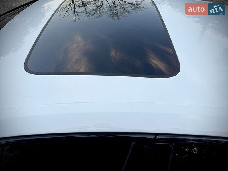 Седан Audi A4 2022 в Киеве